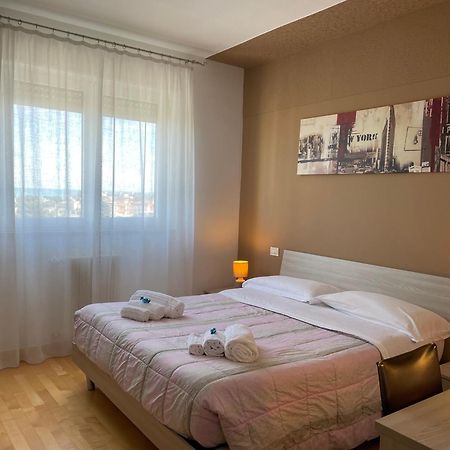 A Casa Di Fabio Holiday House Бари Экстерьер фото